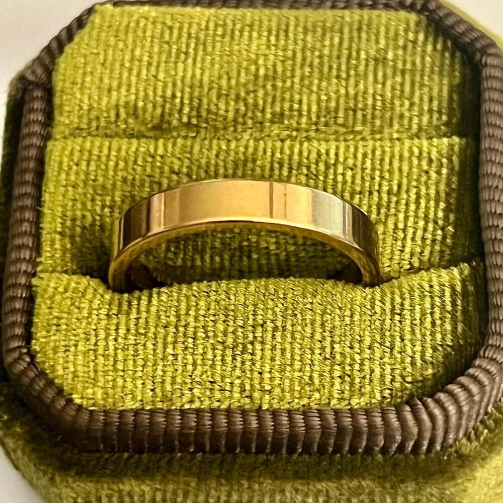 14K GF Gold Filled Mojave 5mm Flat Polished Finish Band Size 8